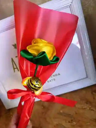 Flor Eterna Amarilla Solitaio
