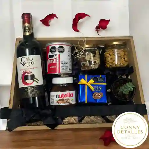 Caja Sorpresa: Vino Y Snacks