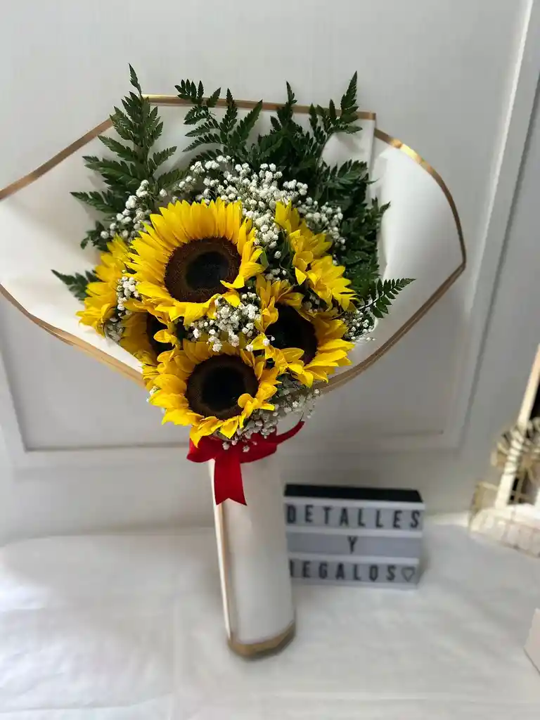 Ramo De Girasoles