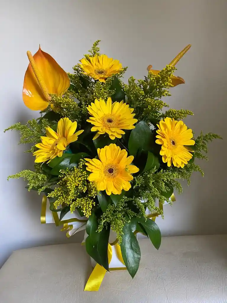Hermoso Ramo De Gerberas Amarillas