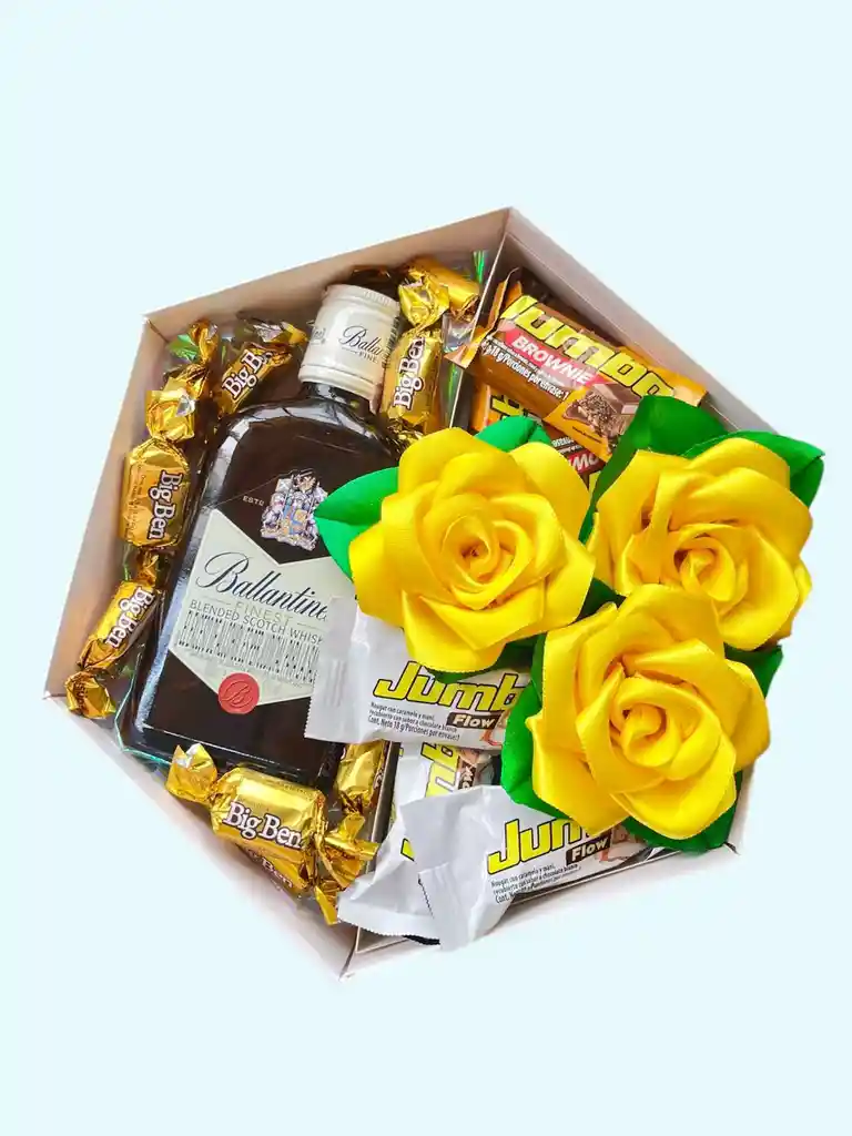 San Valentin Caja Amor Y Amistad Con Flores Amarillas, Whisky Ballantines Razon Rosa Grande Con Dulces Y Gomitas - Regalo Cumpleaños - Regalo Feliz Dia