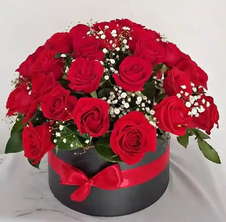 Ramo De Rosas - Regalo Para Mujer - Bouquet De Rosas - Arreglo Floral