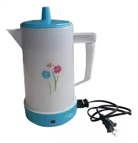 Cafetera Electrica Ur Iu 204d 8 Tazas Automatica Hervidora 1.5 Litros