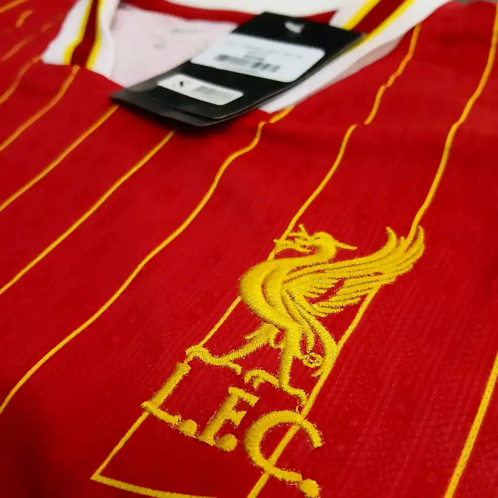 Uniforme Liverpool
