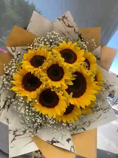 Bouquet De Girasoles