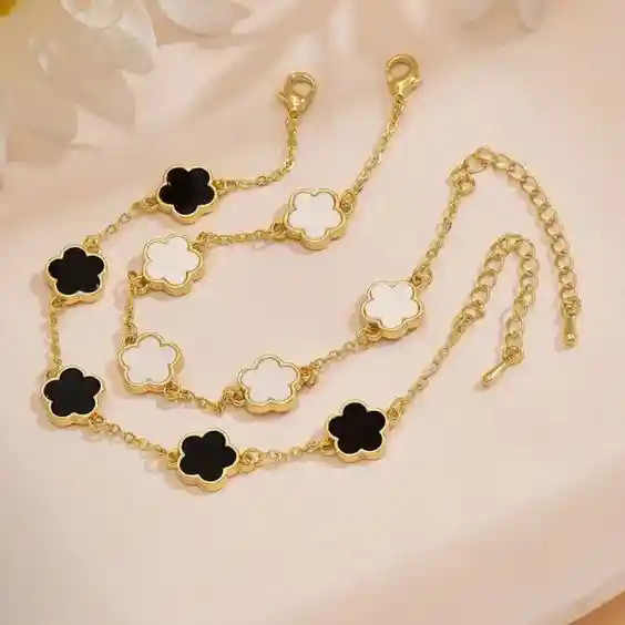 Pulsera Trebol Clov Piedra Negra Dorado Rodinado