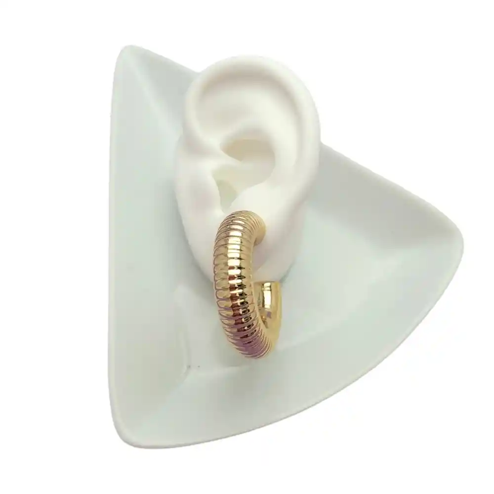 Aretes Candongas Caracol Chunky Doradas