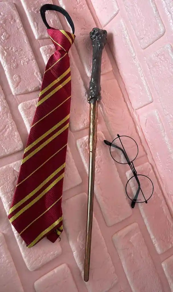 Accesorios Harry Potter Corbata / Gafas / Varit Halloween