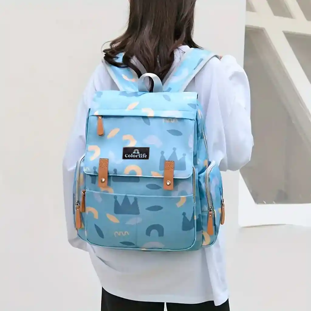 Pañalera Solapa Con Diseño Estampado Blanco Arcoíris