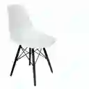 Silla Eames Tradicional En Polipropileno Blanca Patas Negras