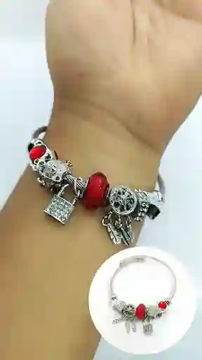 Pandora Candado Rojo