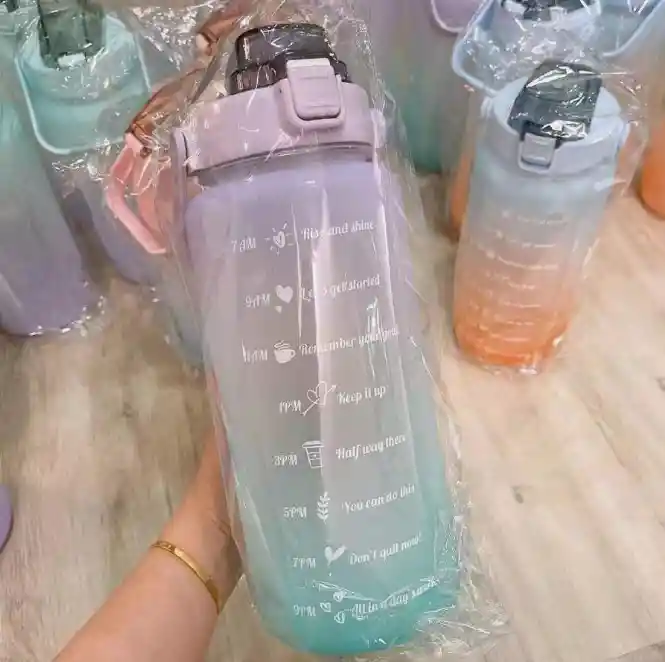 Termo Botella De Agua Motivacional Con Pitillo 2 Litros Color Morado