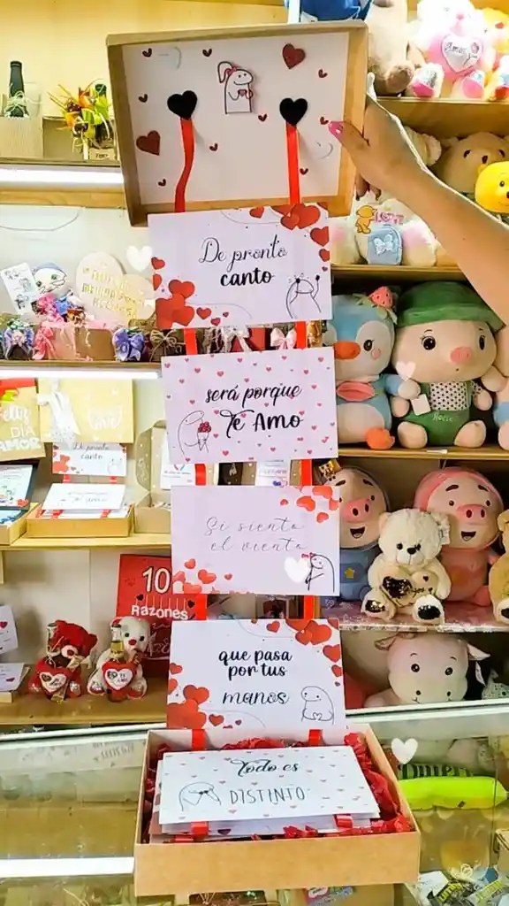 💝hermosos Detalles, Para Esa Persona Especial 😍 Caja Sorpresa Canción