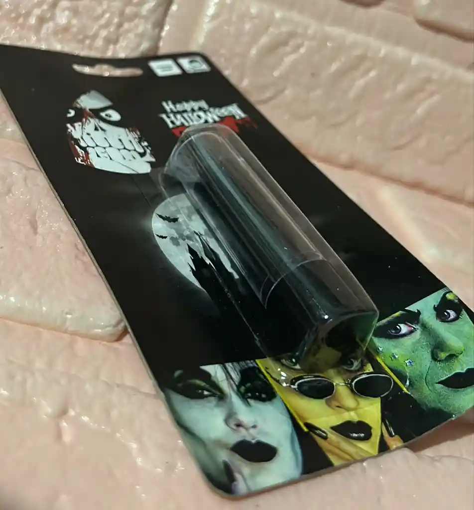 Labial Negro Halloween