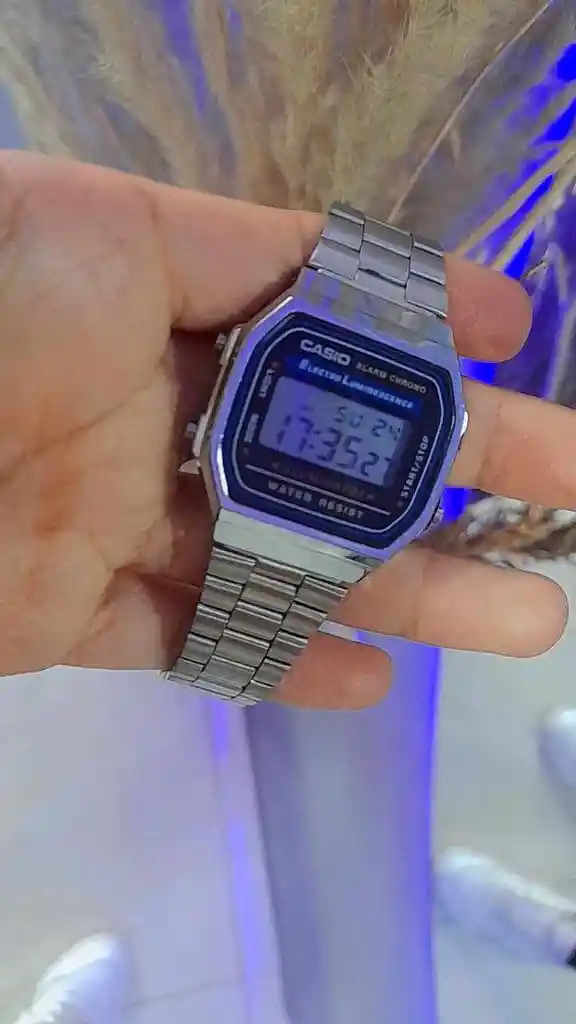 Reloj Casio Plateado