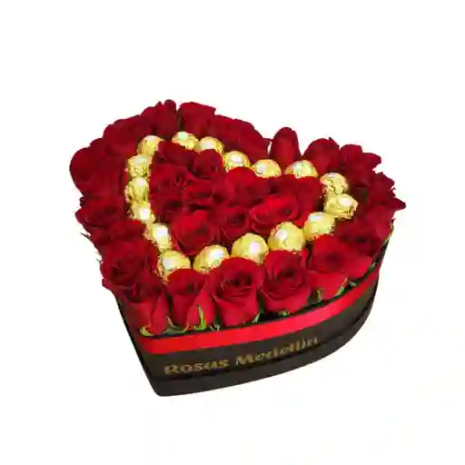 Corazón Con Rosas Y Chocolates Ferrero Rocher - Mediano