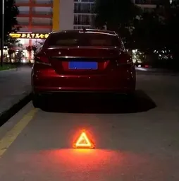 Triangulo Led Para Carretera Luz Animada +reflecto+cargador