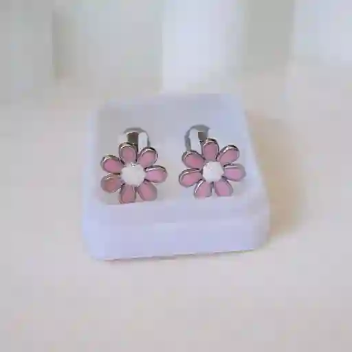 Aretes Flores Rosadas En Acero Inoxidable Dorado O Plateado Con Cierres De Seguridad