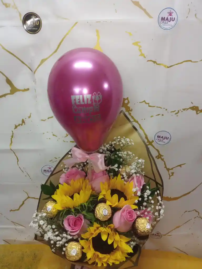 Ramillete De Flores Y Chocolates