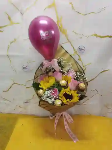Ramillete De Flores Y Chocolates