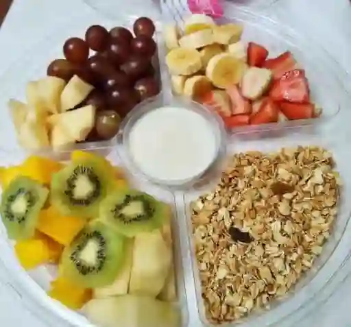 Bandeja De Desayuno Mix De Frutas