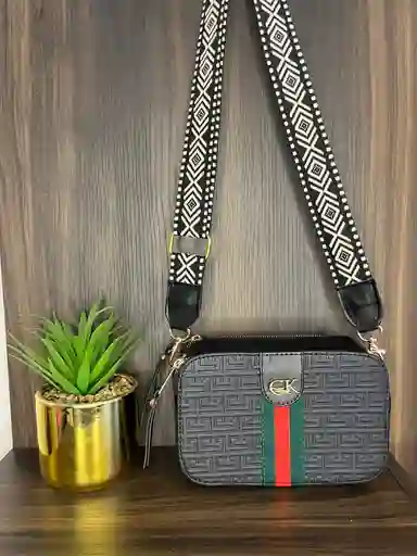 Bolsito Manos Libres Negro Gucci Con Detalles Rojos Y Verdes