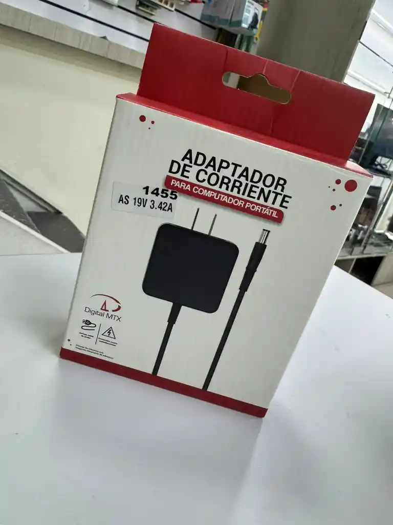 Adaptador De Corriente