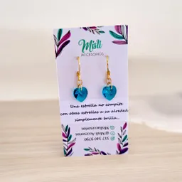 Aretes Largos Dijes Corazón En Cristal Swarovski Azul Tornasol