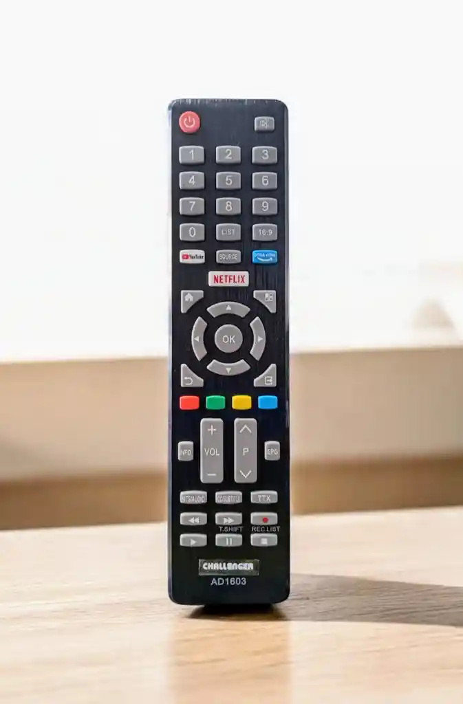 Control Remoto Challenger / Hyundai Smart Tv Ad-1603