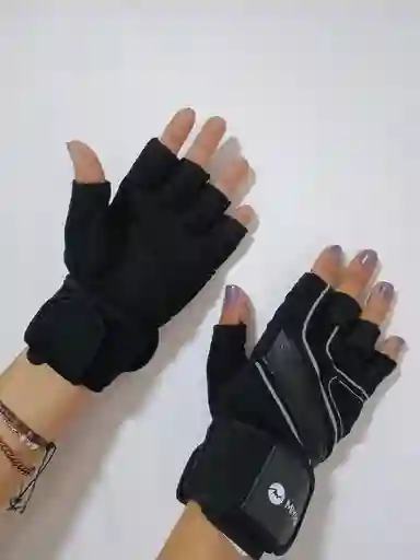 Guante Con Muñequera Deporte Miyagi Talla M