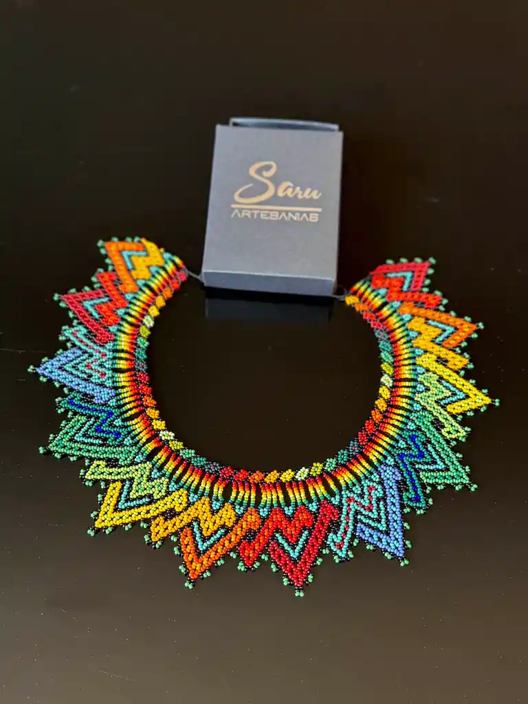 Collar Embera