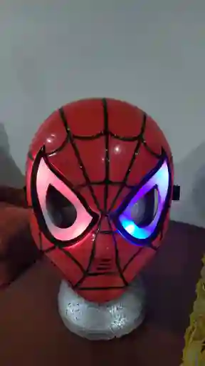 Máscara De Spider Man Con Luces