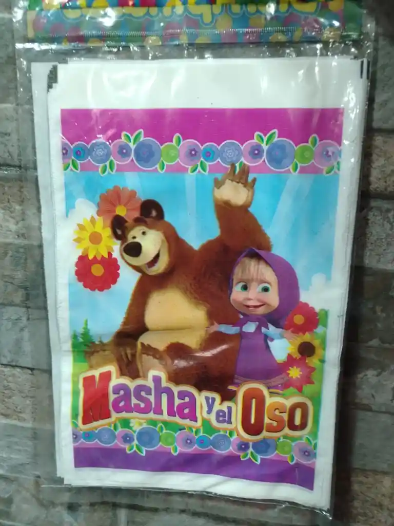 Bolsa Temática De Masha Y El Oso X12