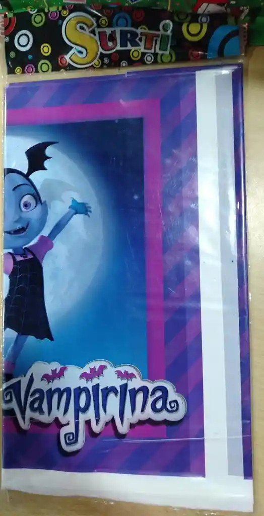 Mantel Temático Vampirina