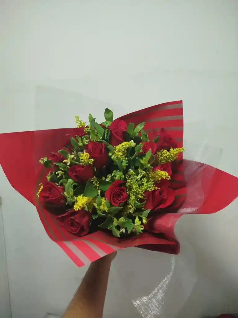 Bouquet De 12 Rosas