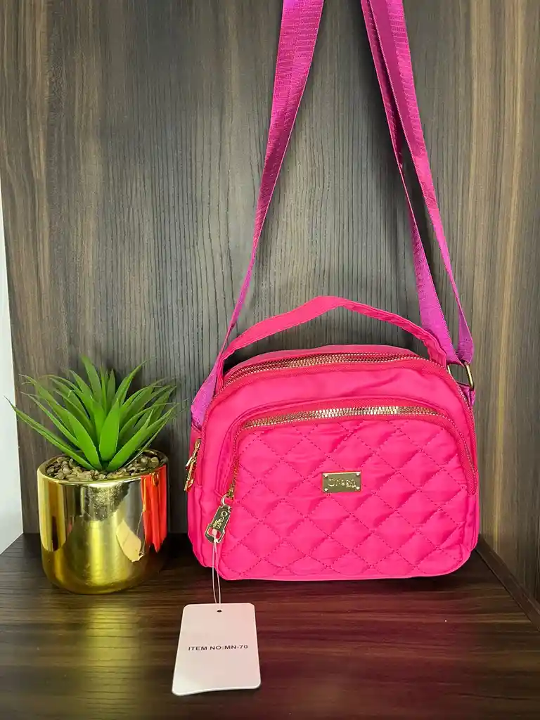 Bolso Manos Libres Color Fucsia 5 Compartimientos