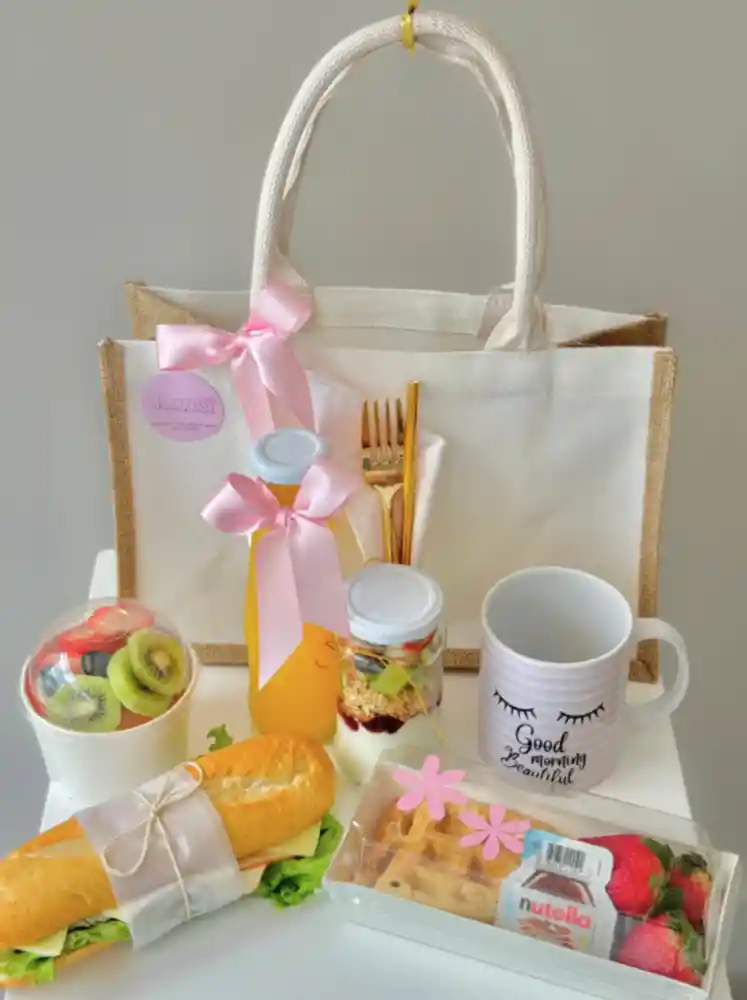 Ancheta Para Mujer En Bolso De Yute Elegante.