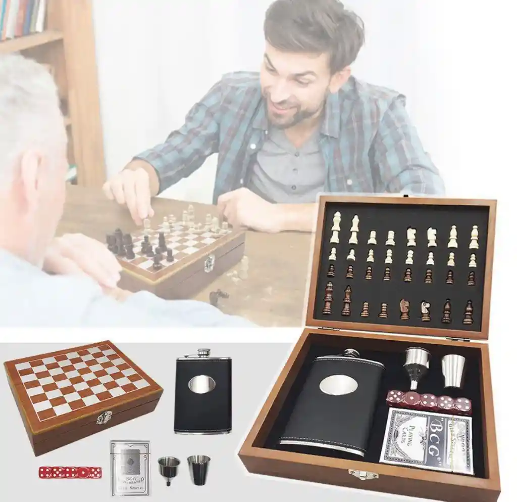 Whiskera Licorera 8oz + Juego Ajedrez Madera + Cartas + Copa