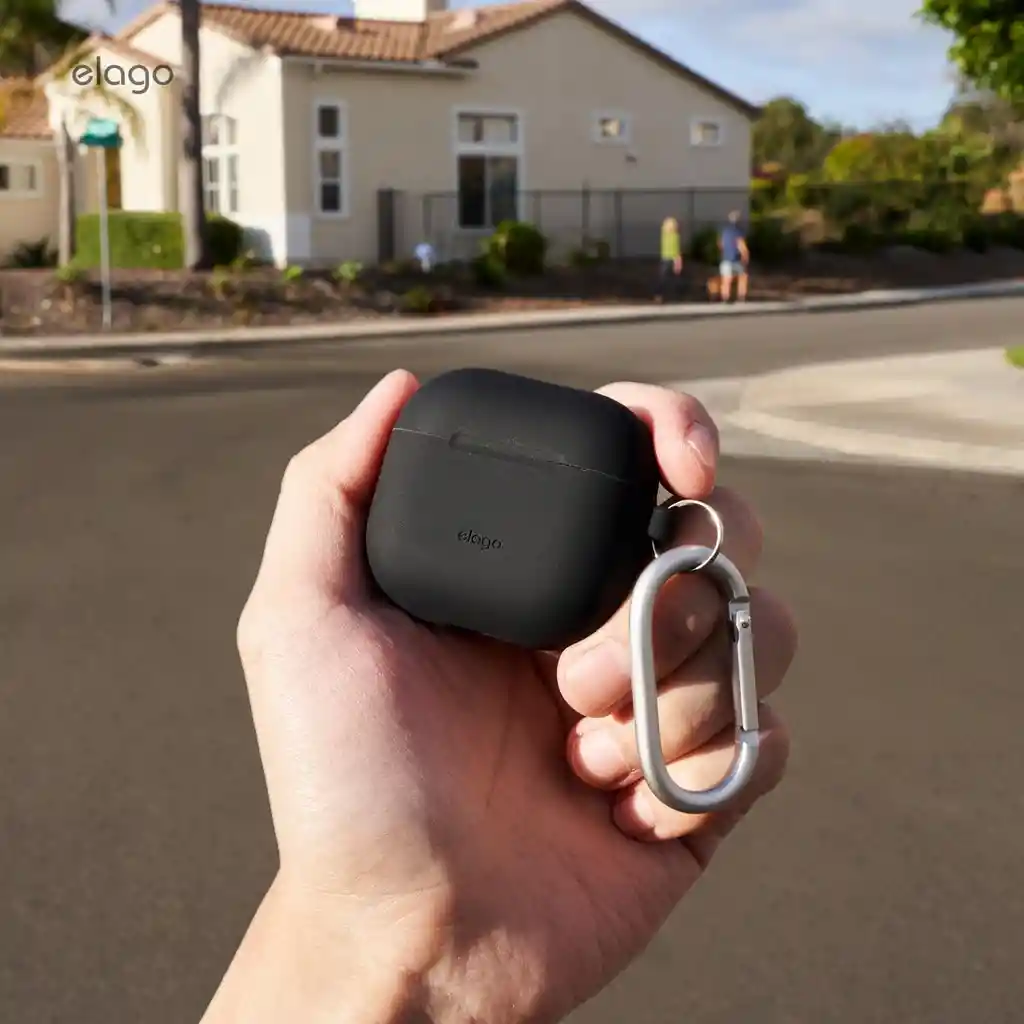 Estuche De Silicona Para Airpods 4 Elago Con Arnés En Negro