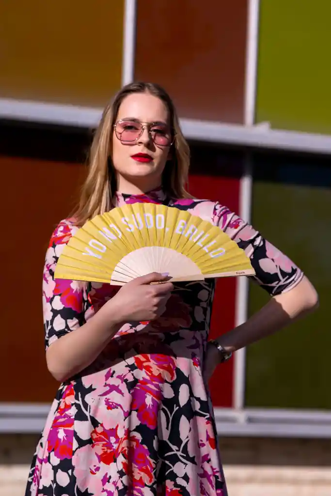 Abanico Yo No Sudo, Brillo. Amarillo