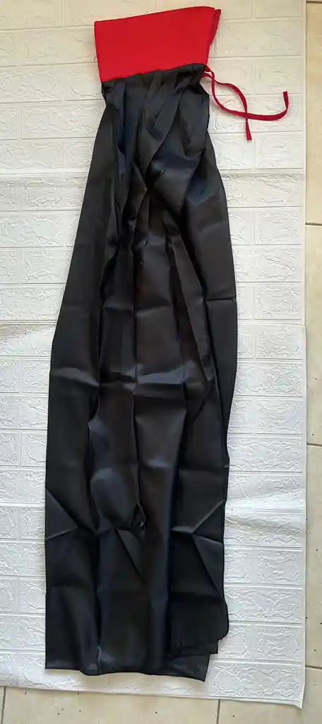 Capa Dracula Adulto Cuello Rojo