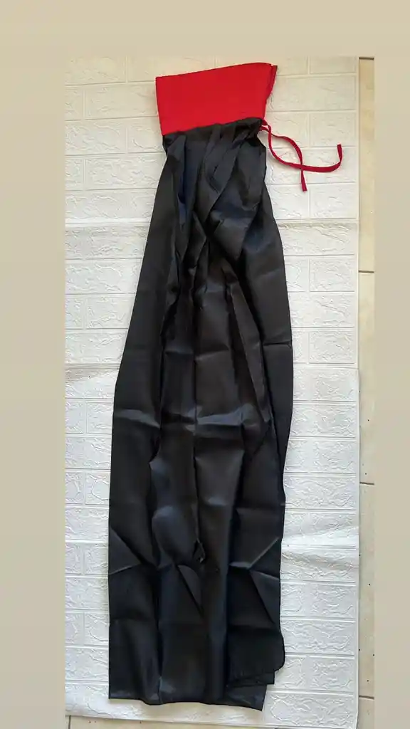 Capa Dracula Adulto Cuello Rojo