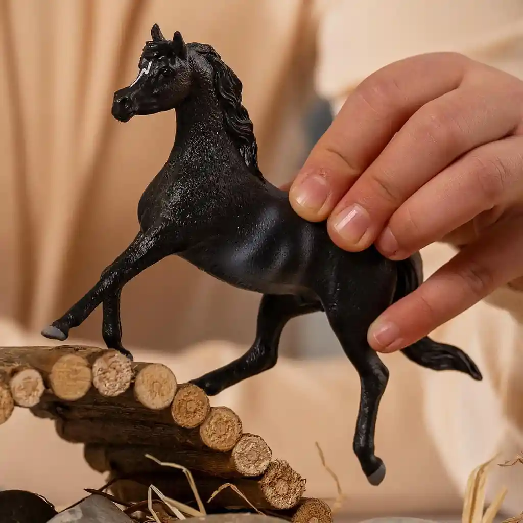 Figura Caballos Semental Árabe Pintada A Mano Schleich