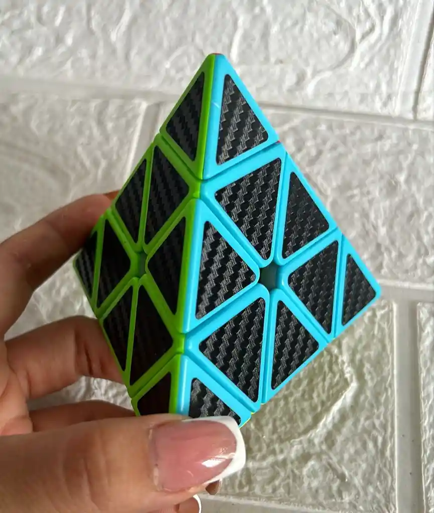 Cubo Rubik Piramide / Triangulo