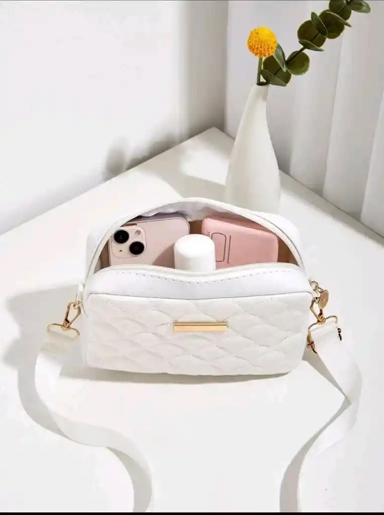 Hermoso Bolso Blanco Con Correa Ajustable