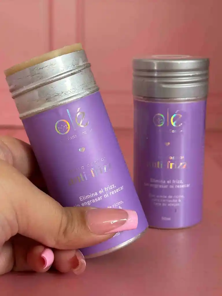 Cera Fijadora De Cabello Stick Capilar En Barra Tono Traslucido Olé