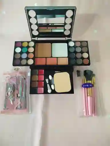 Set De Maquillaje