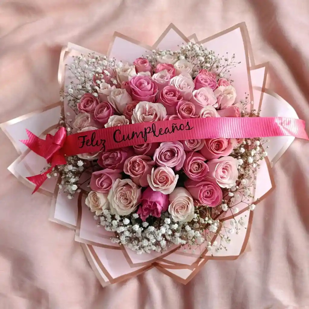 Bouquet 48 Rosas Con Cinta Personalizada