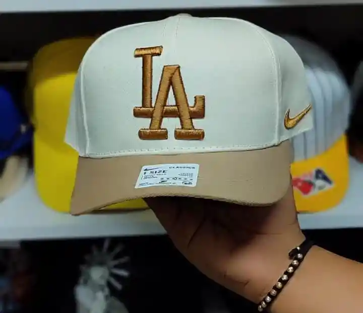 Gorra De Los Los Angeles Dodgers (beige Y Caqui) – Edición Especial