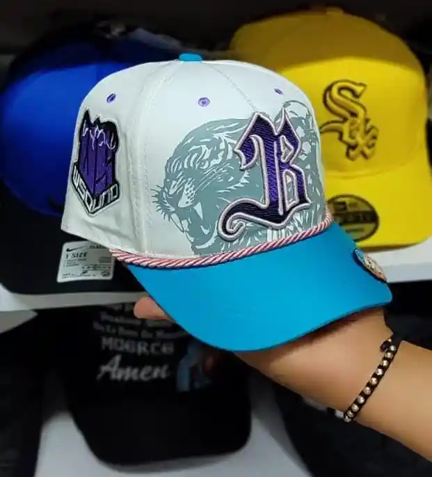 Gorra Westcol Blessd Edición Especial